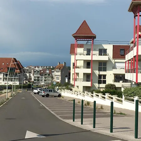 Apartmán Proche De La , , 2 , Box Stationnement , Wifi *