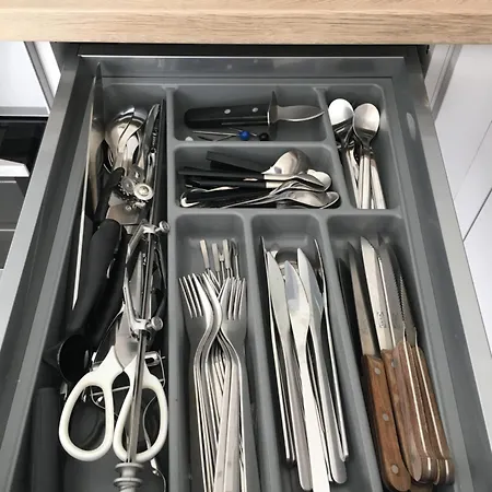 Proche De La , , 2 , Box Stationnement , Wifi Apartmán