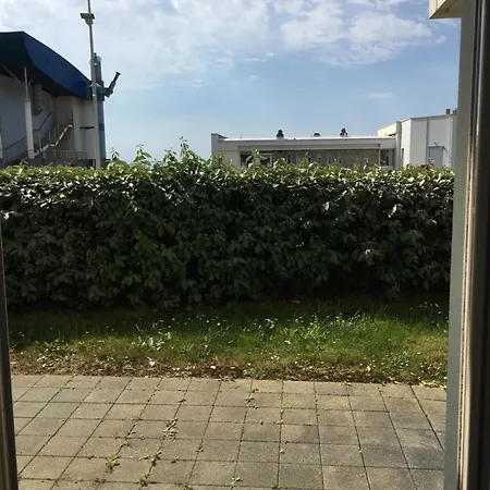 Proche De La , , 2 , Box Stationnement , Wifi