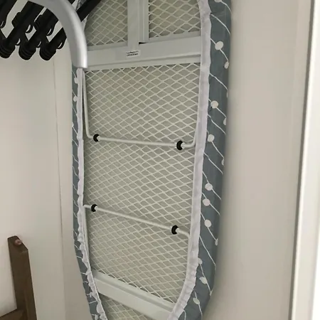 Proche De La , , 2 , Box Stationnement , Wifi 아파트